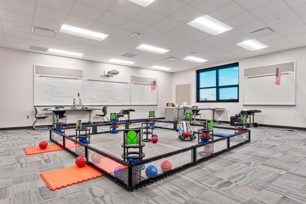 Lincoln Junior High Project Lead the Way Room, Robotic and STEM