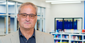 headshot of Bernie Leazier