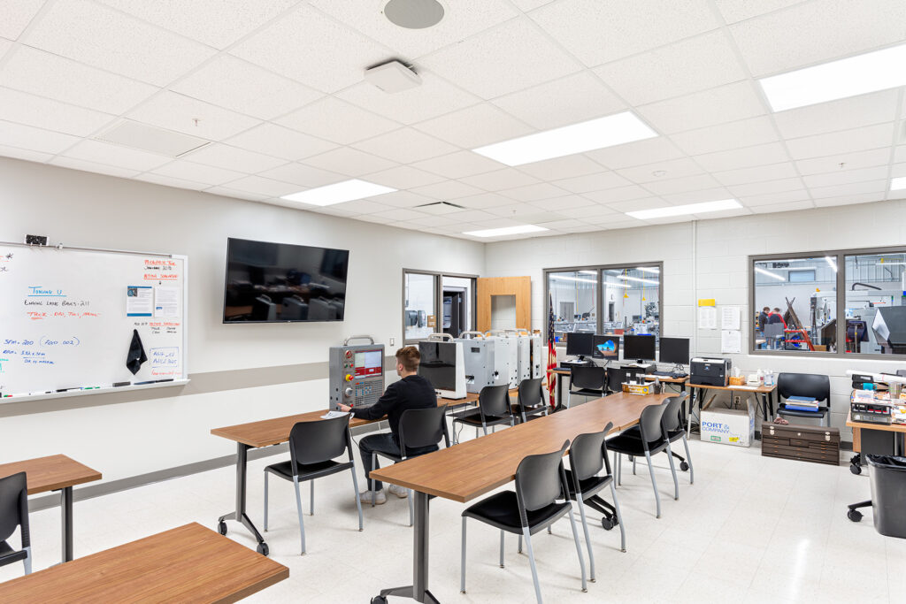 Huntington Learning Center CTE Machining Class