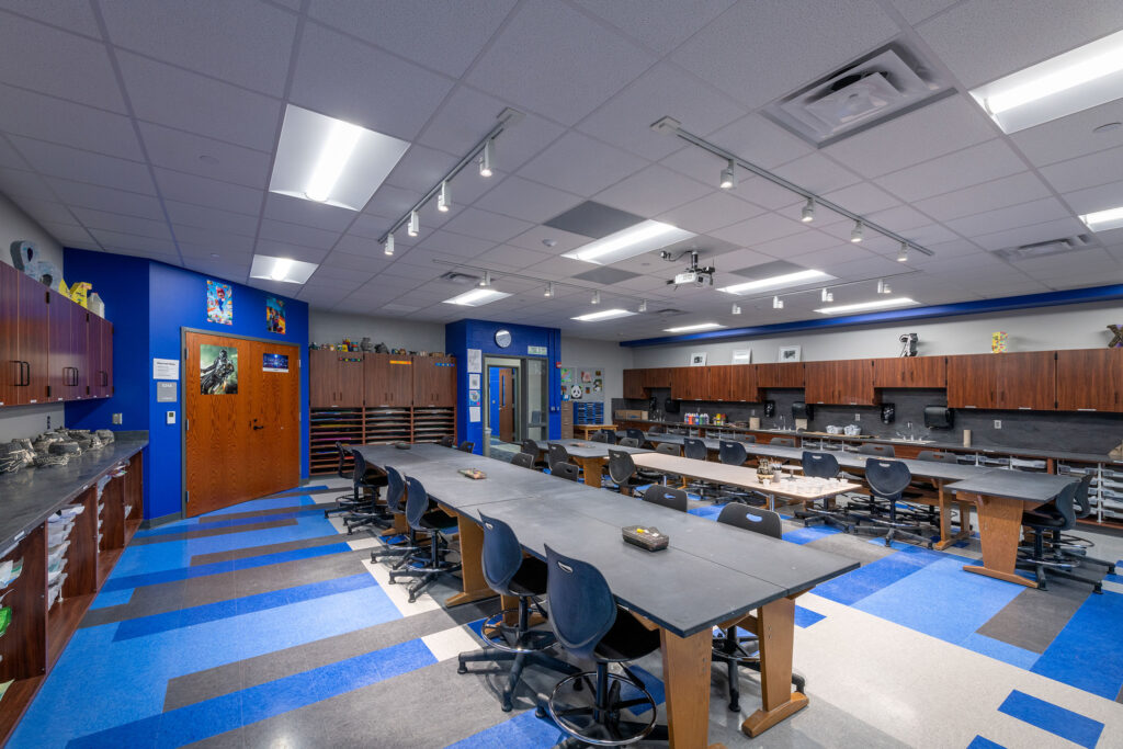 Fall Creek Jr High School Art Classroom