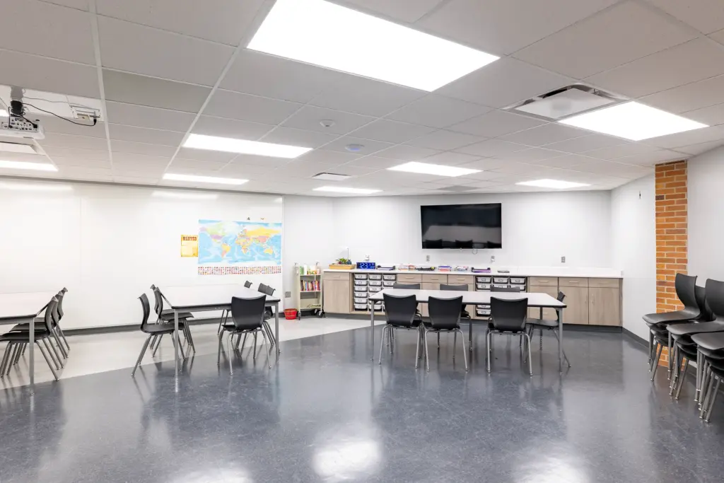 Baugo Jimtown Junior High School PLTW/Flex Room