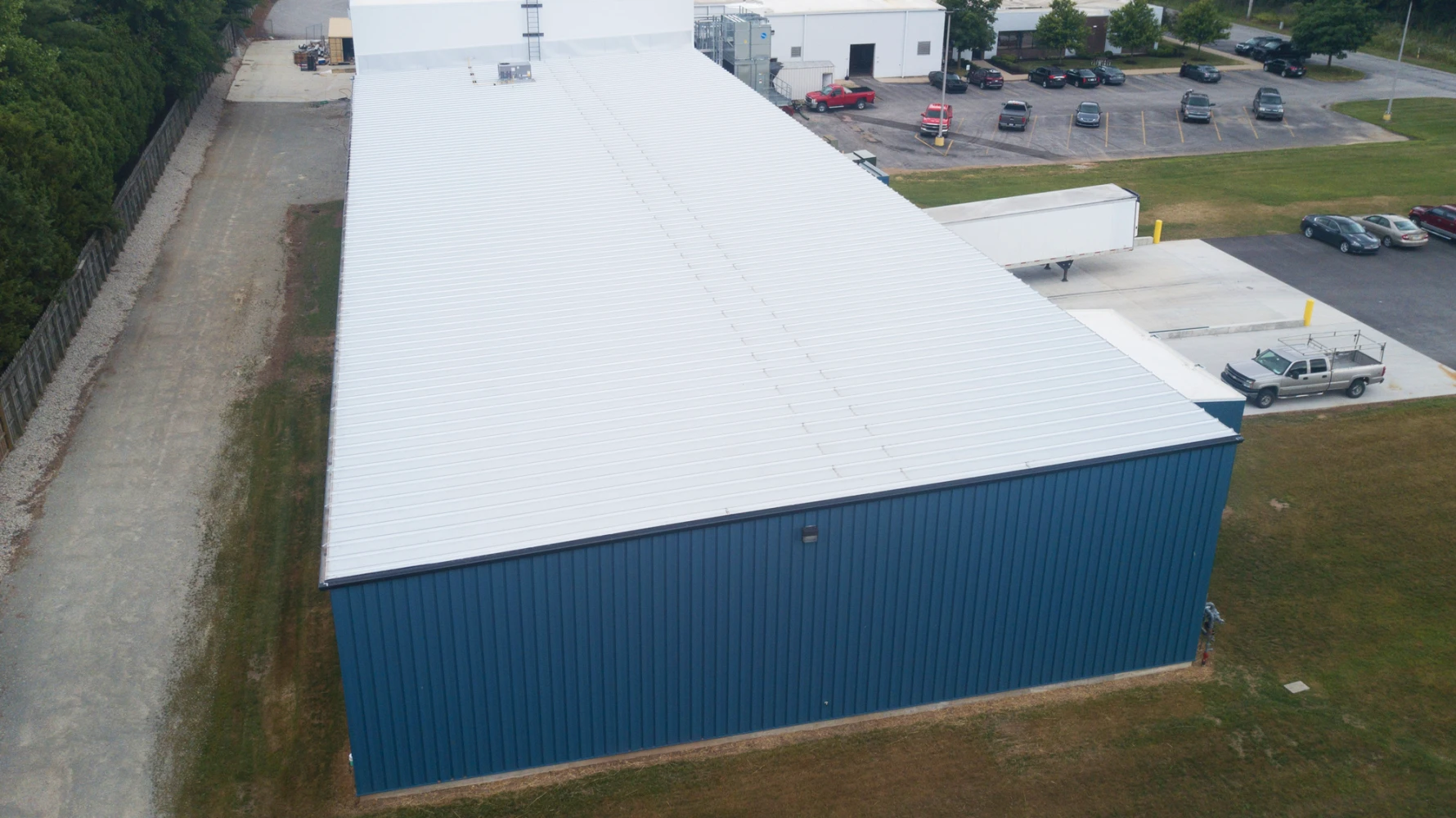 aerial shot of Strauss Veal Feeds building