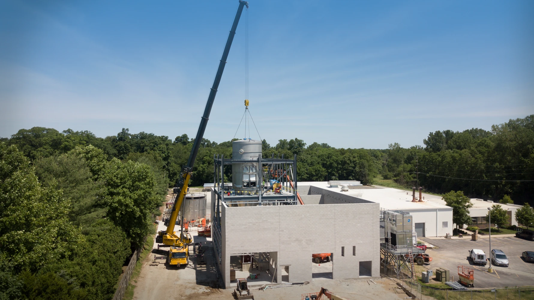 aerial shot of Strauss Veal Feeds building