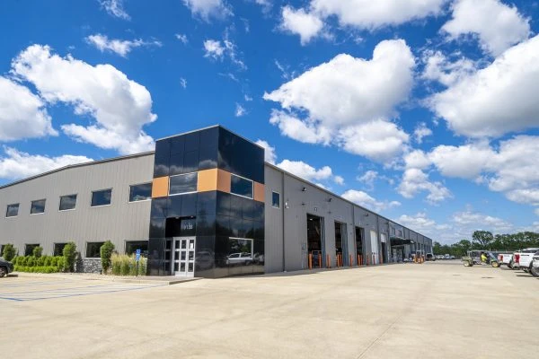 Premier Truck Rental Exterior