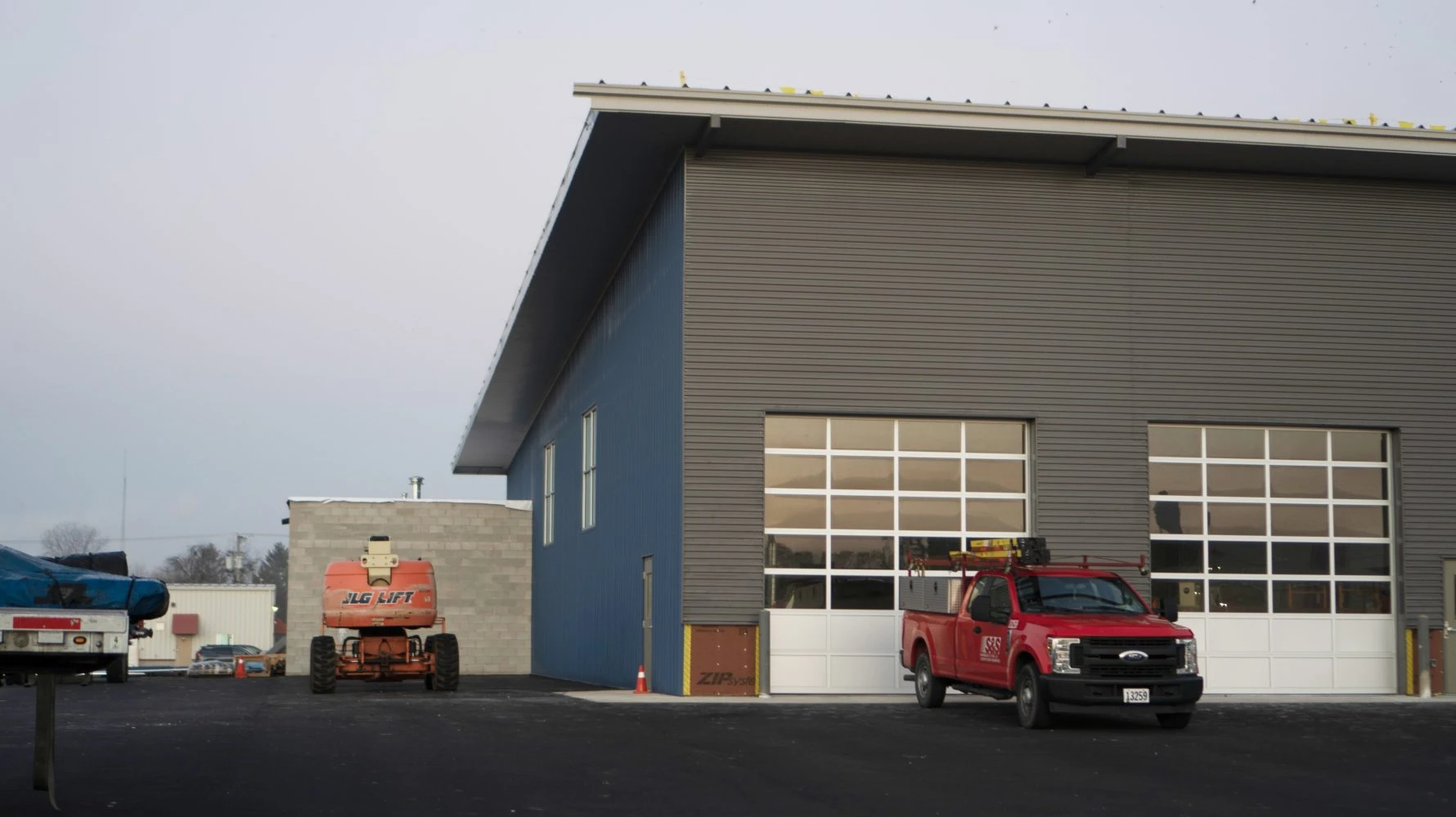 exterior of Jones Brothers Trucking building
