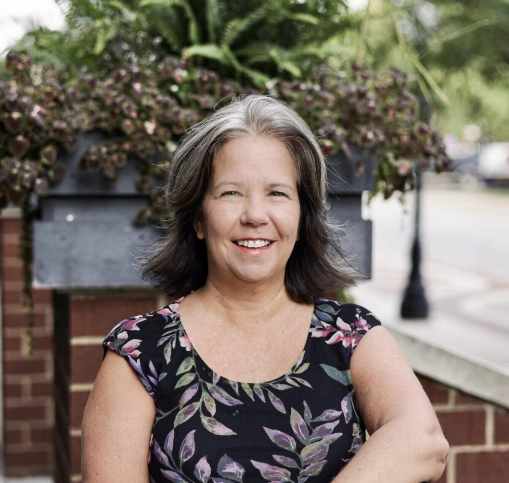 Marie Lucas, Paralegal