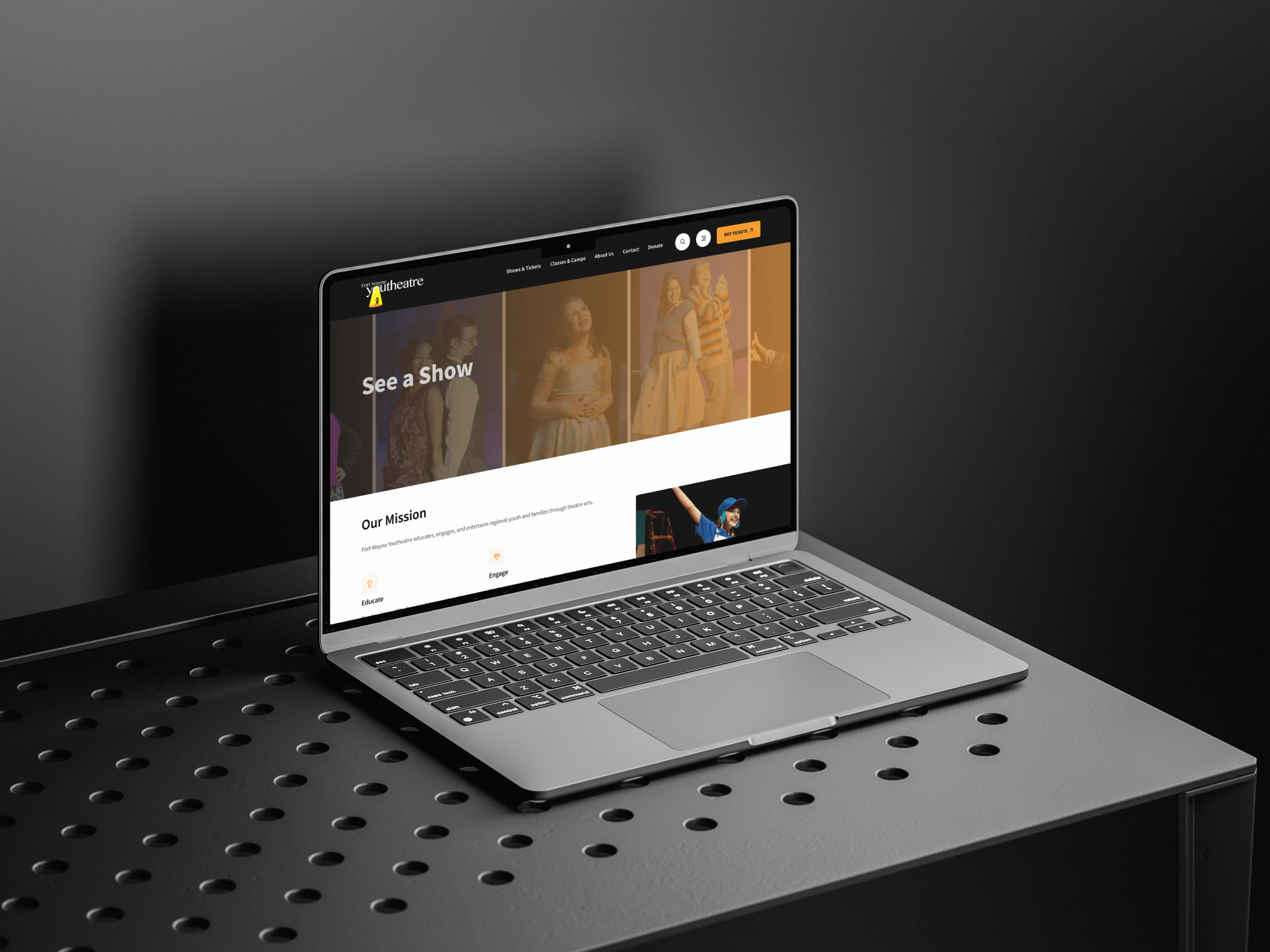 Fort Wayne Youtheatre Mockup