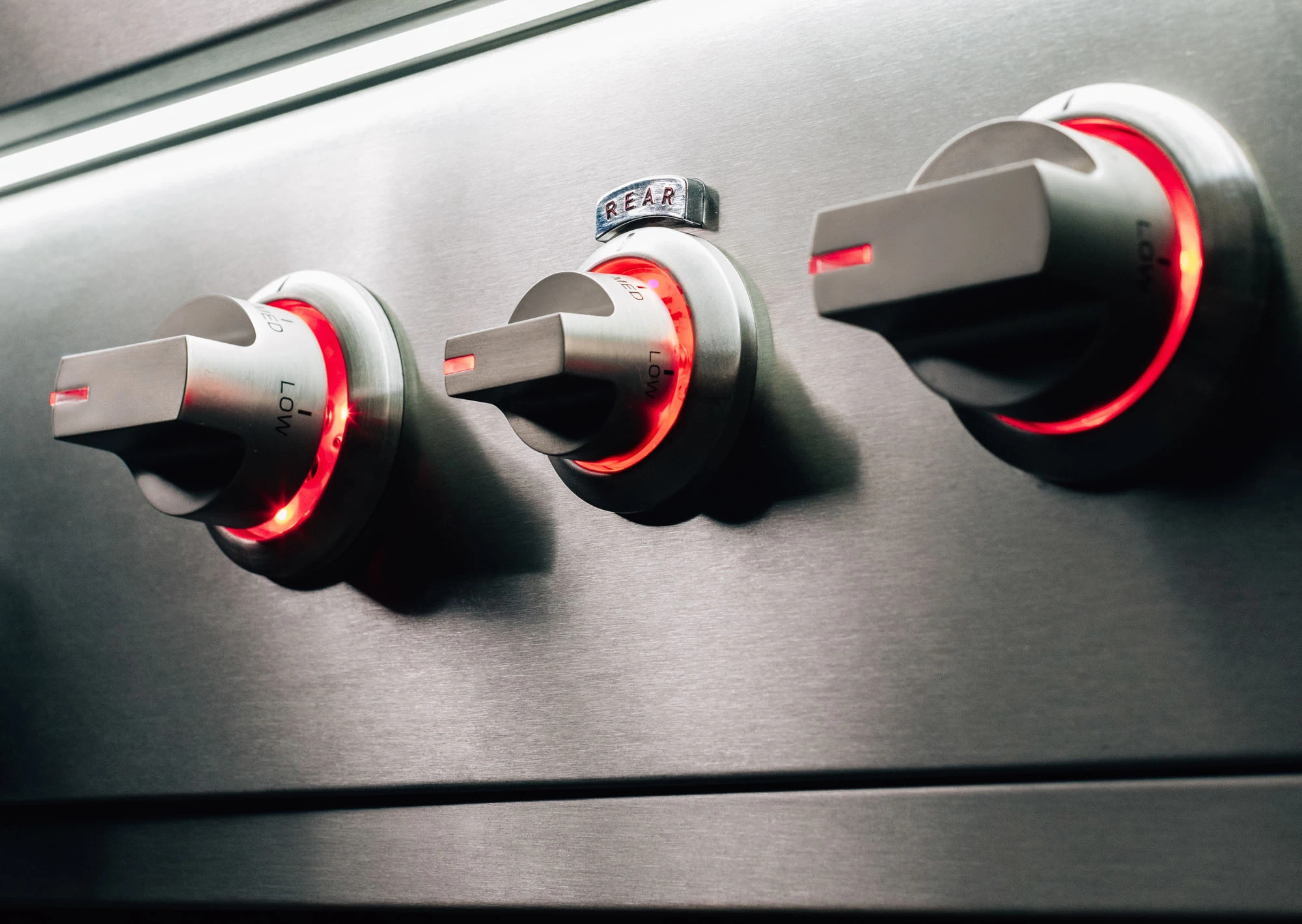 How to Choose the Right High-End Outdoor Grill