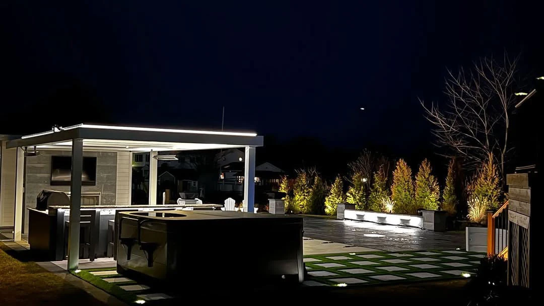 An After-Dark Sanctuary: When Night Falls, the Space Comes Alive