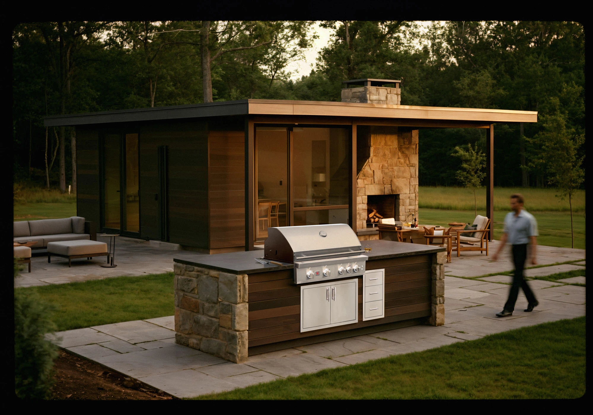 Built-In Grill vs. Freestanding Grill: Think Beyond Today
