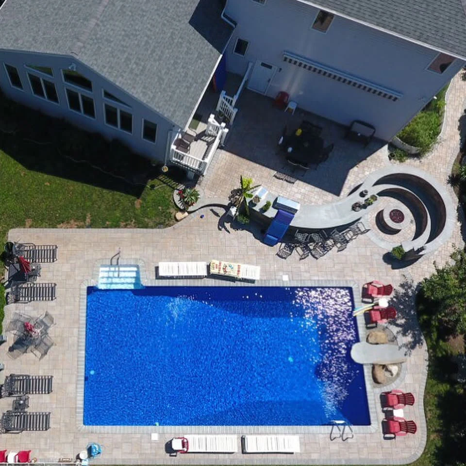 A New Jersey Backyard Designed for Every Season