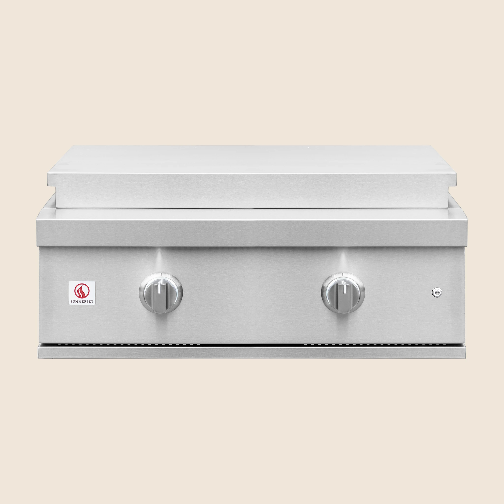 Summerset 30-inch Griddle Pro built-in gas griddle, front view with stainless steel cooking surface and dual control knobs